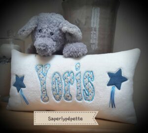 coussin personnalisé brodé